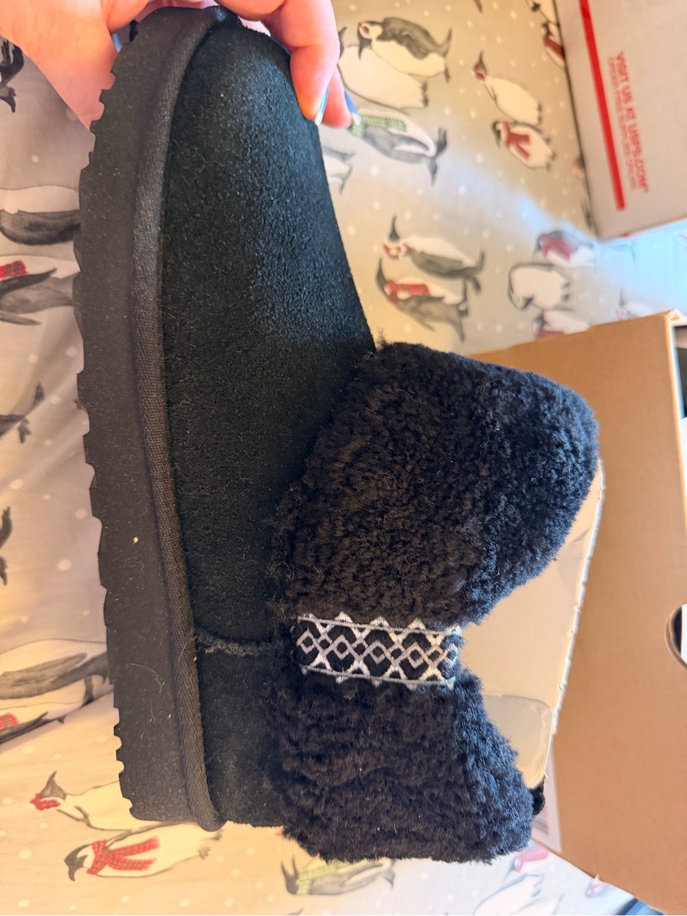 NIB UGG Black Sherpa Cuff Ankle Booties